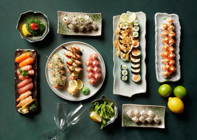 Tæller sushi som en del af en slankekur? 🤔

#catchsushibar #sushi #nigiri #maki #foodporn #aalborg #bar #cocktails #cocktail #allyoucaneat #sushifestival #takeaway #food #yummy #delicious #giftcard #giveaway #gift #wine #wineanddine #new #newin #cocktails #vibes #catering #event #events