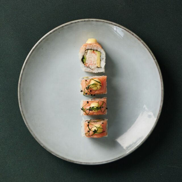 Hot sunrise eller hot sunset 🤔

Hvad med begge dele? 😋

Du kan allerede nu bestille bord til ugens begivenheder: 
- gennem linket i vores bio

Ha' en dejlig dag 😁

#catchsushibar #sushi #nigiri #maki #foodporn #aalborg #bar #cocktails #cocktail #allyoucaneat #sushifestival #takeaway #food #yummy #delicious #giftcard #giveaway #gift #wine #wineanddine #new #newin #cocktails #vibes #catering #event