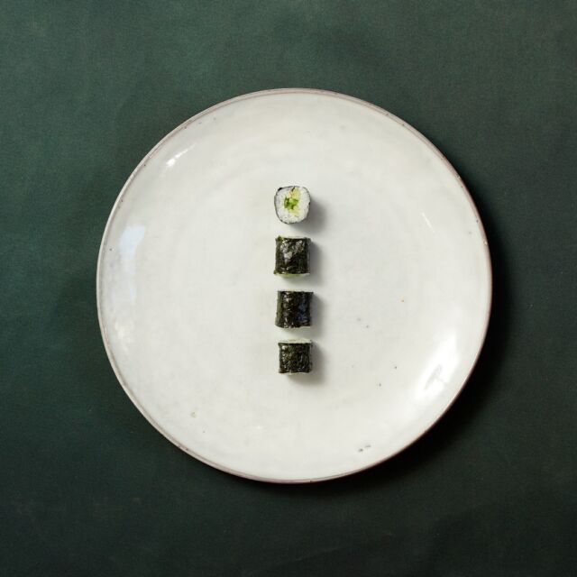 Hvilken dag er din hoso-dag? 🍣

Selvom de er små og søde, så er de fyldt med smag og kærlighed 😍

Hvem skal du have hoso maki med? 😁

Bestil bord via linket i vores bio 

Vi ses 😍

#catchsushibar #sushi #nigiri #maki #foodporn #aalborg #bar #cocktails #cocktail #allyoucaneat #sushifestival #takeaway #food #yummy #delicious #giftcard #giveaway #gift #wine #wineanddine #new #newin #cocktails #vibes #catering #event
